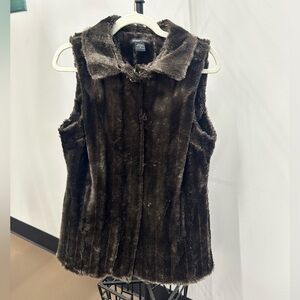 Vintage Robert Lewis faux fur size m